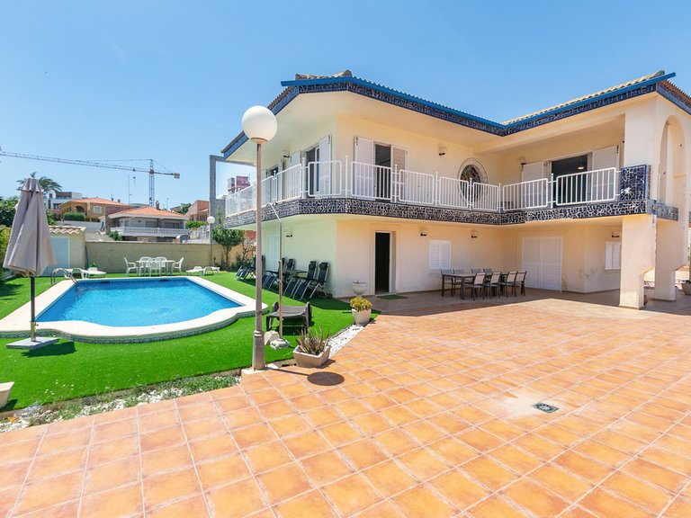 Villa for Sale in Orihuela, Alicante 3