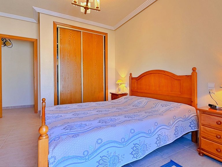 Villa for Sale in Los Altos, Alicante 27