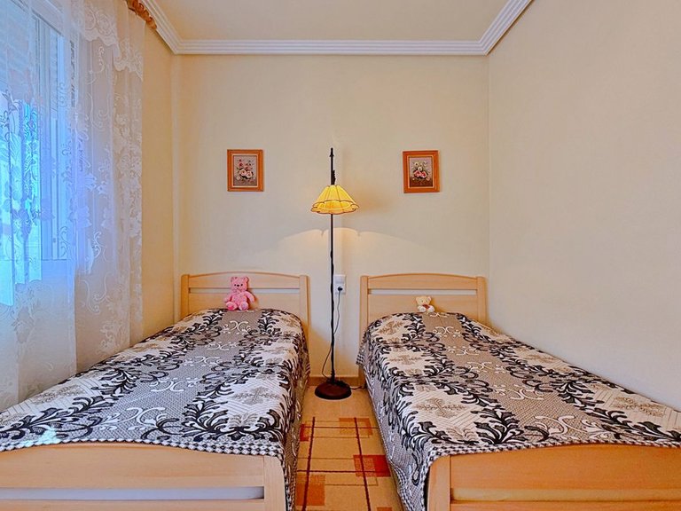 Villa for Sale in Los Altos, Alicante 39
