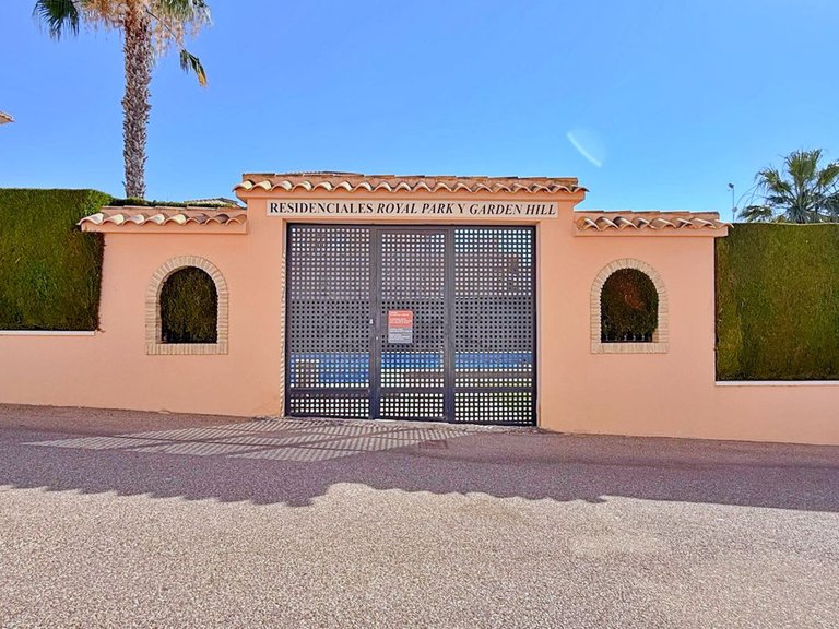 Villa for Sale in Los Altos, Alicante 50
