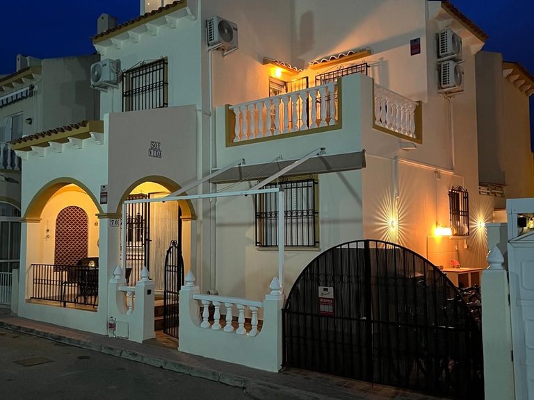 Town House for Sale in Playa Flamenca, Alicante 2