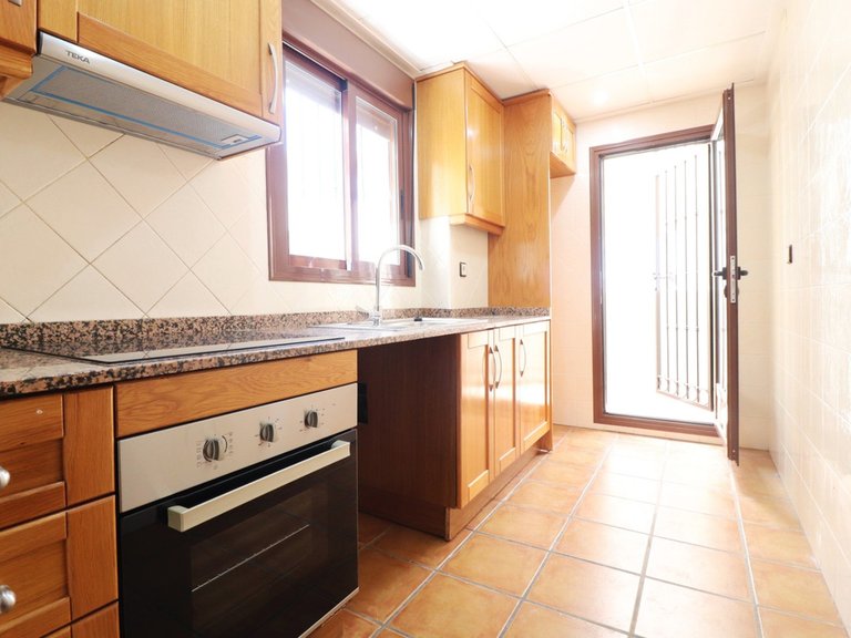 Villa for Sale in Algorfa, Alicante 9