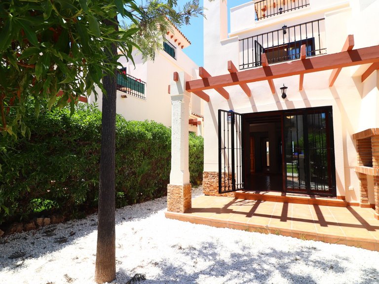 Villa for Sale in Algorfa, Alicante 25