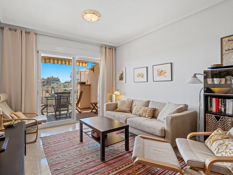 Apartment for Sale in Cabo Roig, Alicante 3