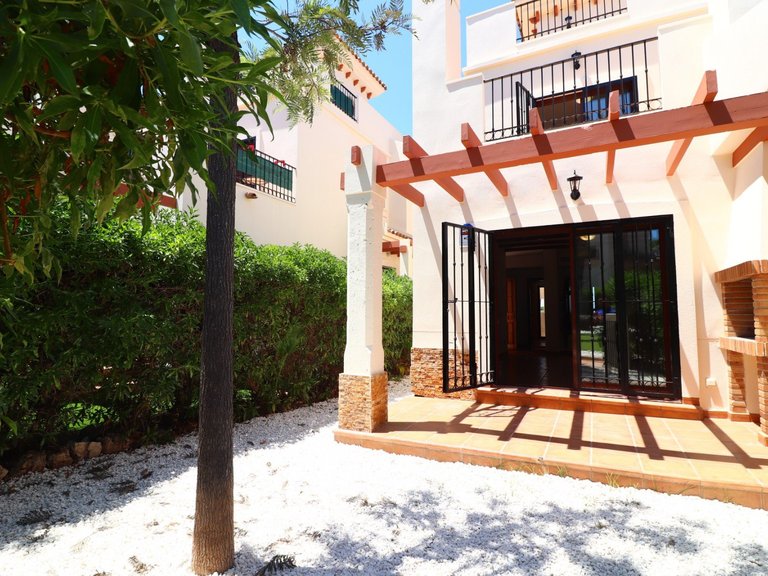 Villa for Sale in Algorfa, Alicante 26