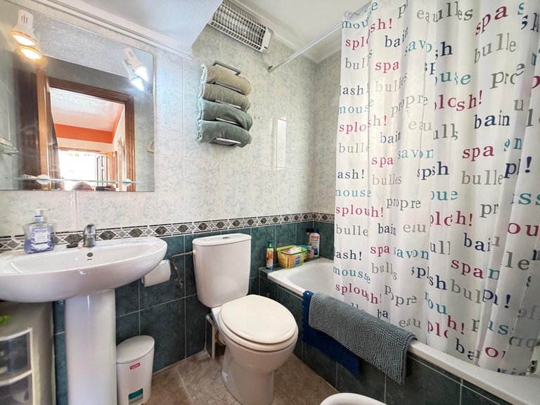 Apartment for Sale in Cabo Roig, Alicante 9