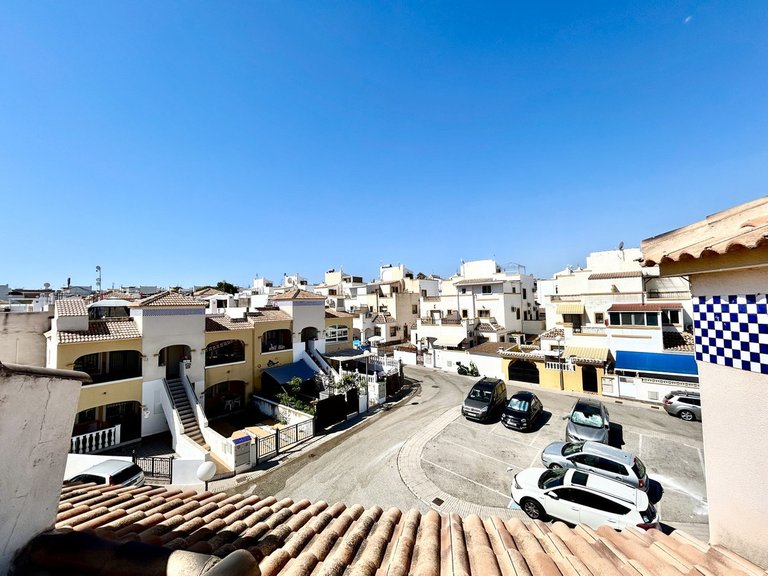 Apartment for Sale in Los Altos, Alicante 19