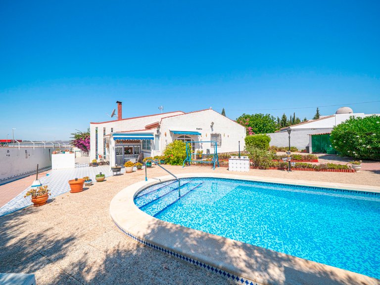 Villa for Sale in Ciudad Quesada, Alicante 2