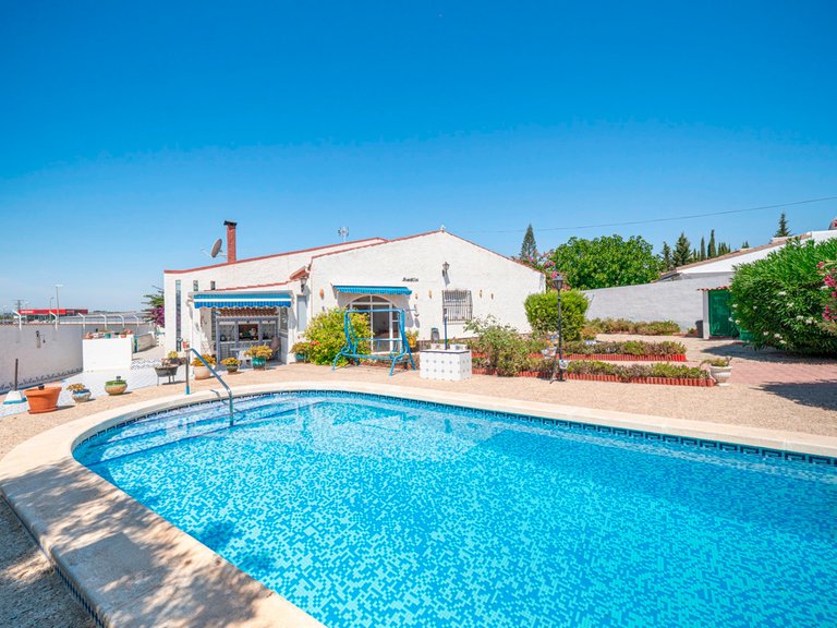 Villa for Sale in Ciudad Quesada, Alicante 37