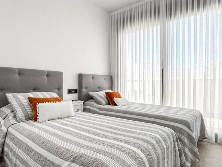 Apartment for Sale in Torrevieja, Alicante 14