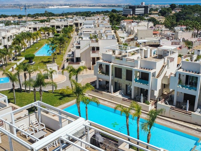 Apartment for Sale in Torrevieja, Alicante 17