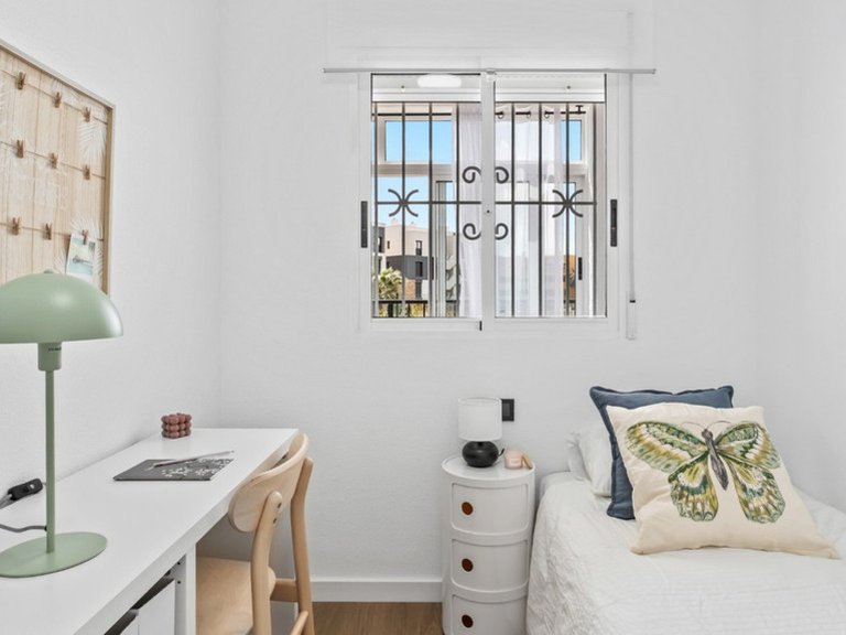 Apartment for Sale in La Florida, Alicante 6