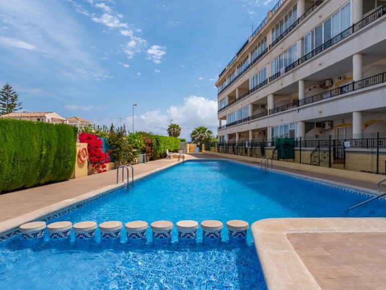 Apartment for Sale in La Florida, Alicante 17