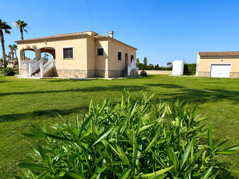 Villa for Sale in Catral, Alicante 2