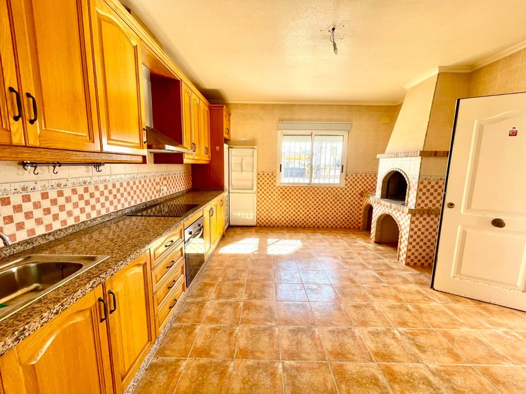 Villa for Sale in Catral, Alicante 4