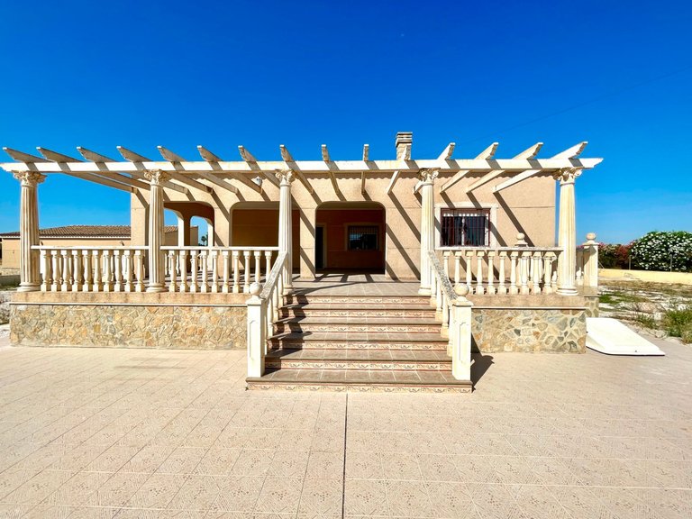Villa for Sale in Catral, Alicante 7