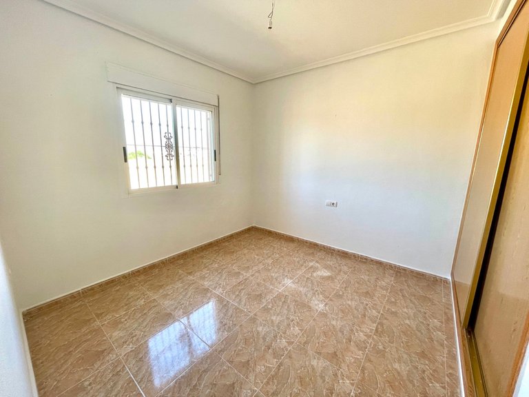Villa for Sale in Catral, Alicante 41