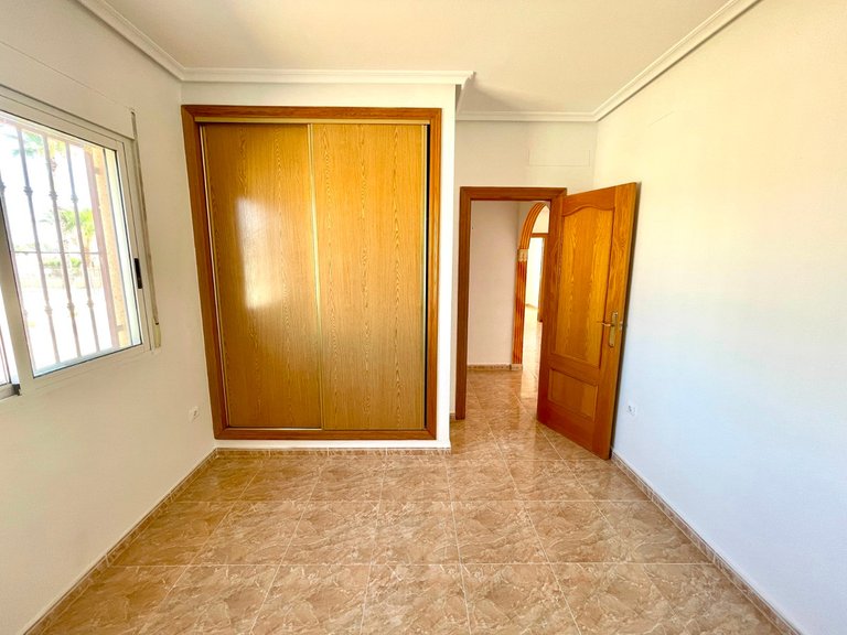Villa for Sale in Catral, Alicante 44