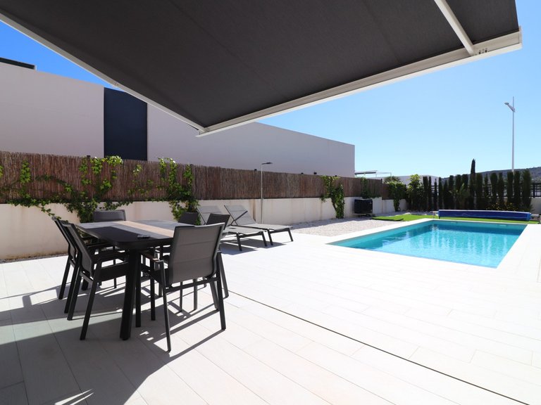 Villa for Sale in Algorfa, Alicante 25