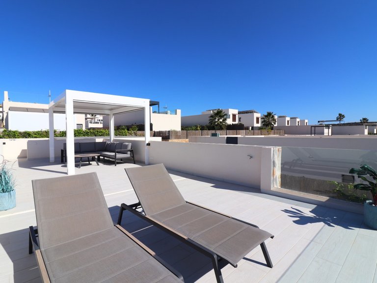 Villa for Sale in Algorfa, Alicante 31