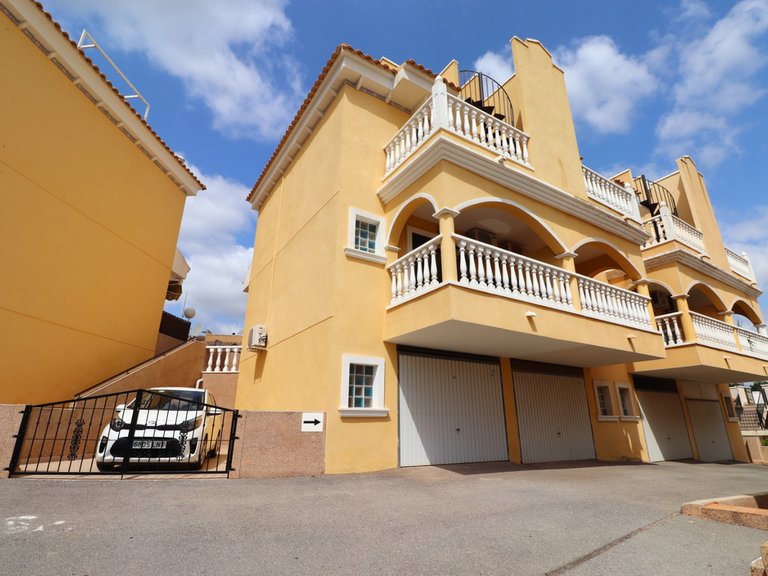 Town House for Sale in Algorfa, Alicante 1