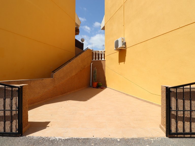 Town House for Sale in Algorfa, Alicante 32