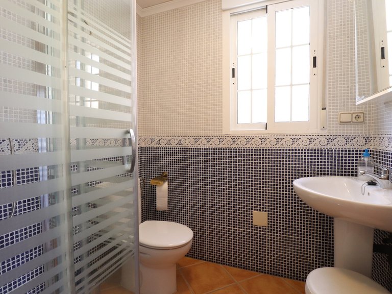 Villa for Sale in Algorfa, Alicante 16