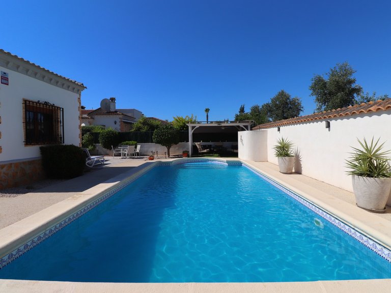 Villa for Sale in Formentera Del Segura, Alicante 2