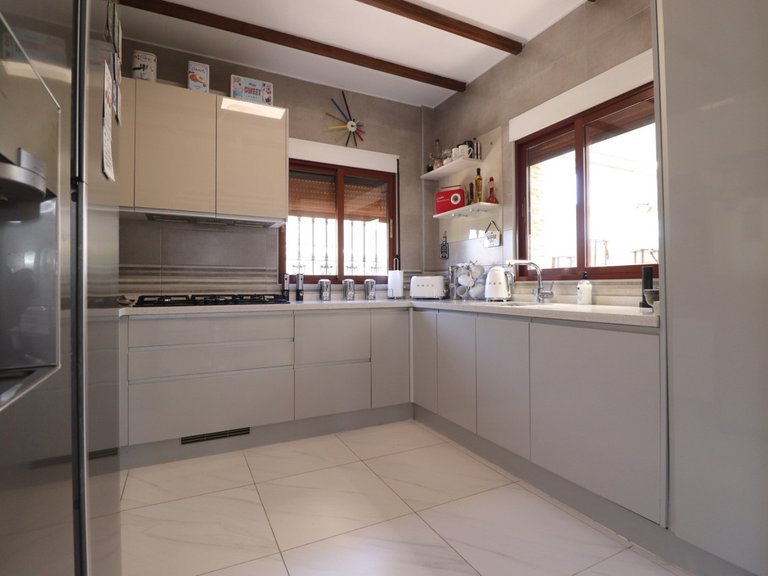 Villa for Sale in Formentera Del Segura, Alicante 11