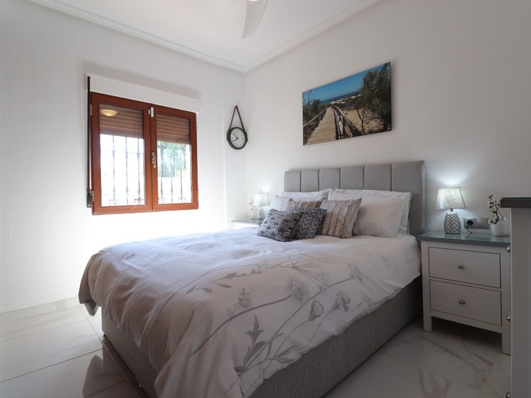 Villa for Sale in Formentera Del Segura, Alicante 16