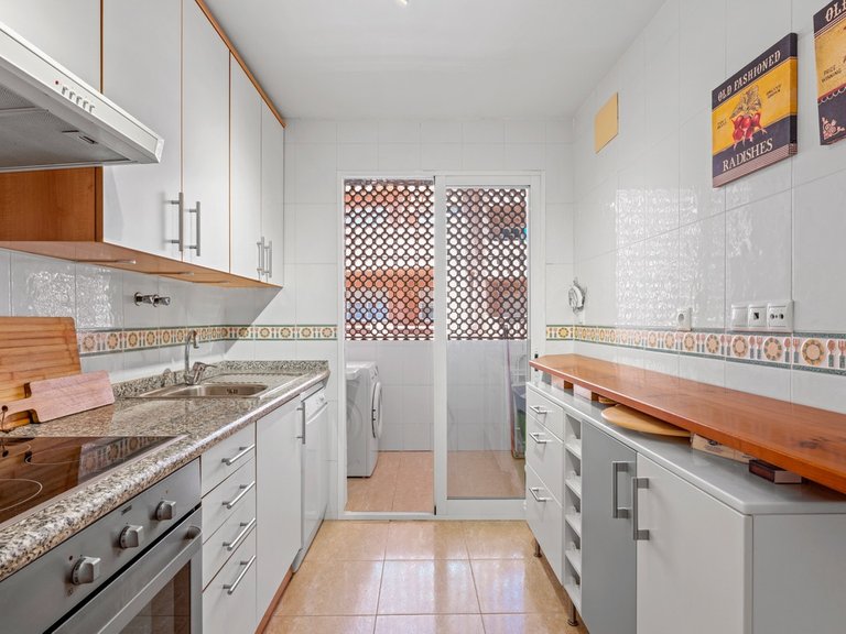 Apartment for Sale in Cabo Roig, Alicante 8