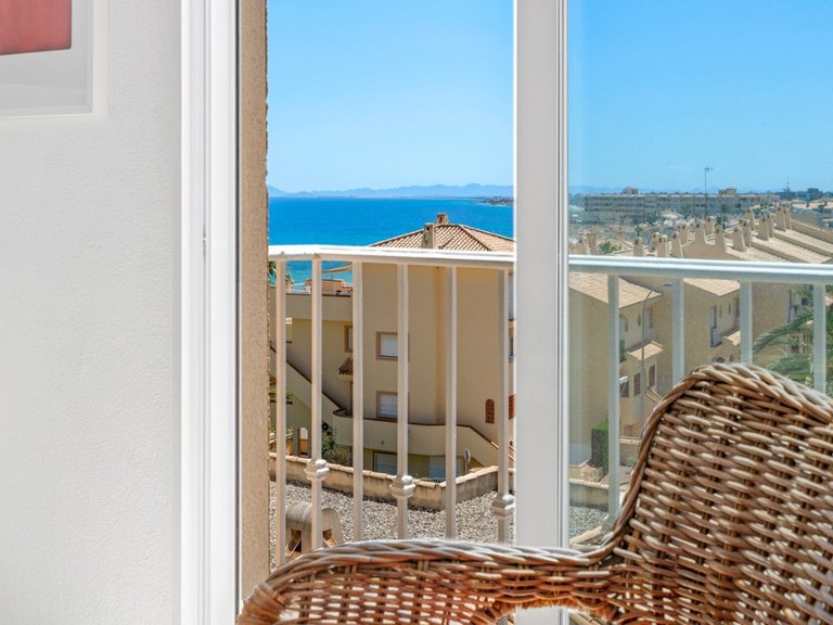 Apartment for Sale in Cabo Roig, Alicante 12