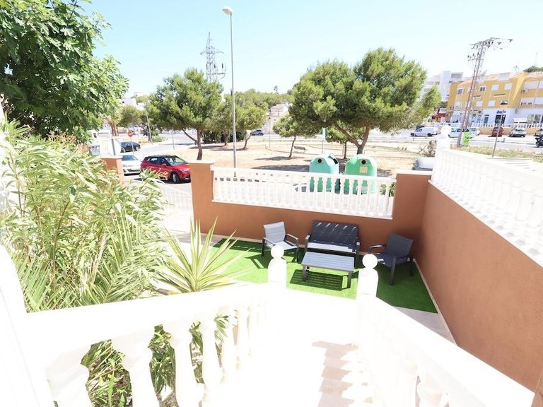 Villa for Sale in Villamartin, Alicante 19