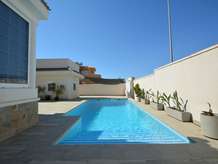 Villa for Sale in Ciudad Quesada, Alicante 3