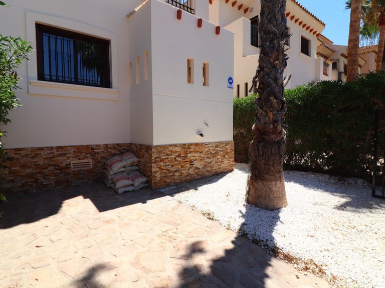 Villa for Sale in Algorfa, Alicante 28