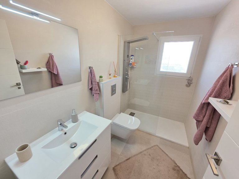 Villa for Sale in Pinoso, Alicante 12