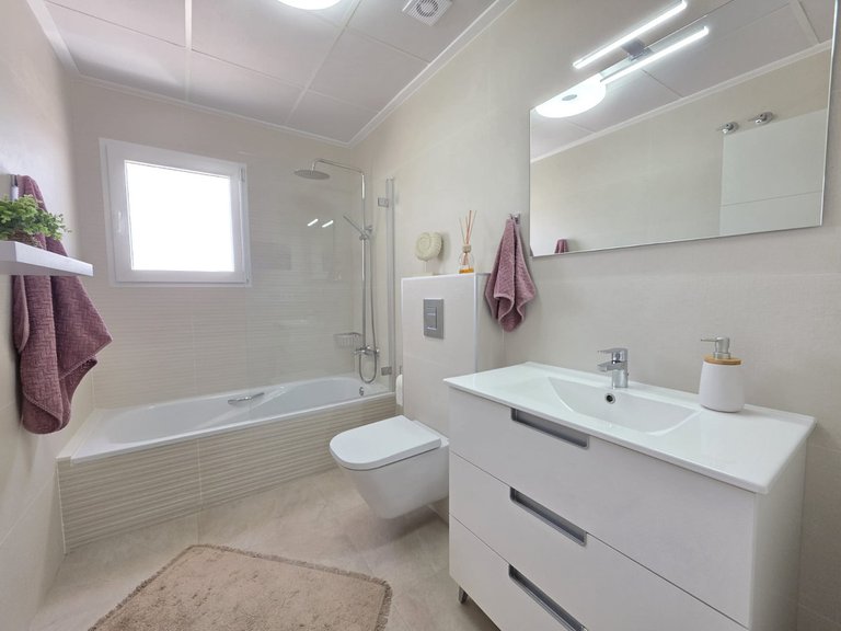 Villa for Sale in Pinoso, Alicante 13