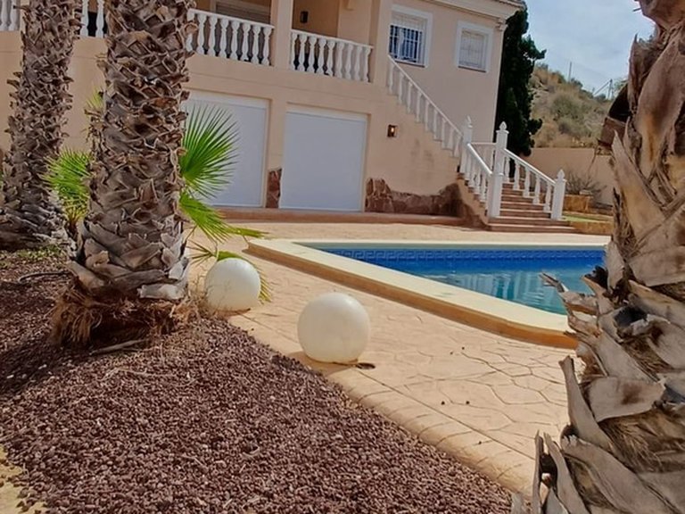 Villa for Sale in Algorfa, Alicante 7
