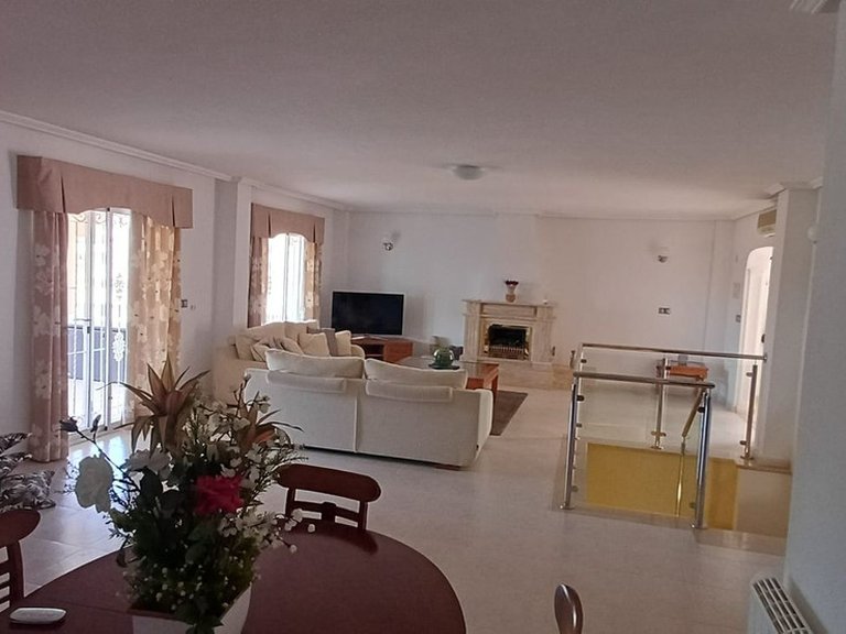 Villa for Sale in Algorfa, Alicante 24