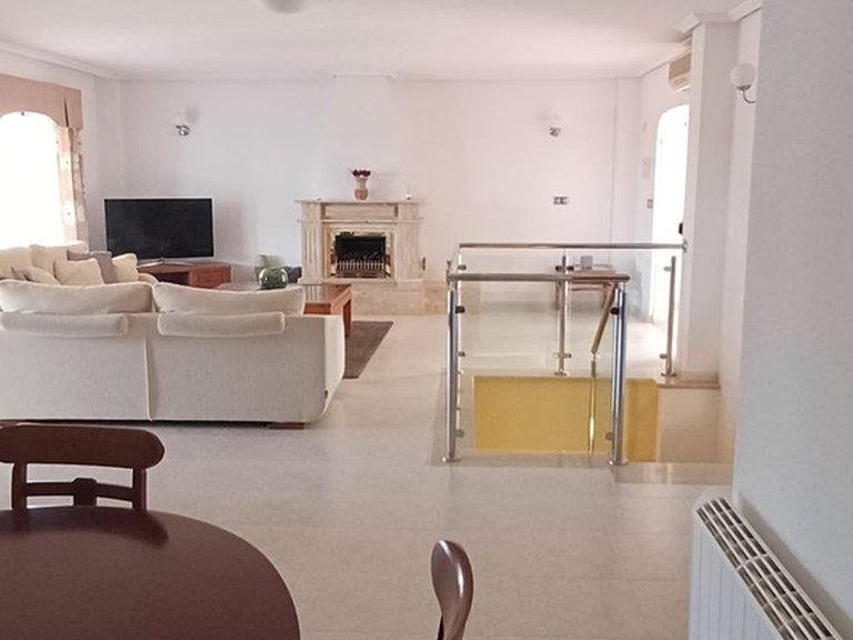 Villa for Sale in Algorfa, Alicante 26