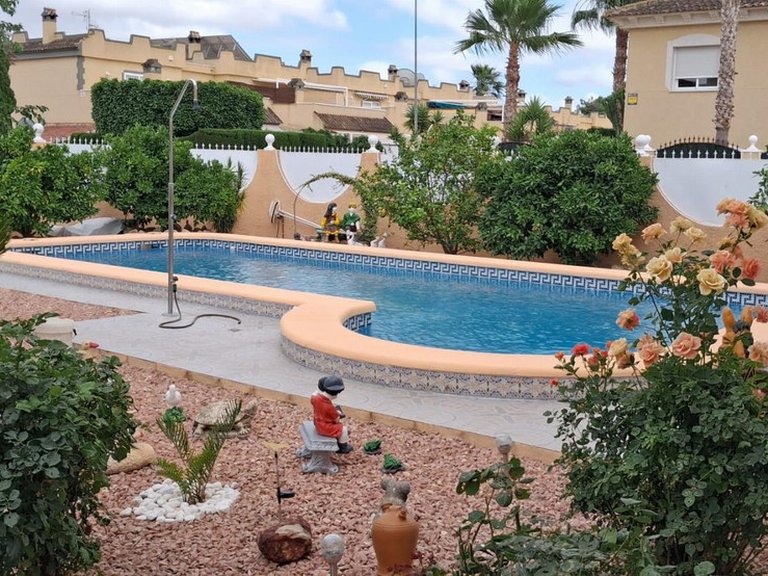 Town House for Sale in Benferri, Alicante 1