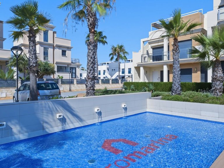 Apartment for Sale in La Zenia, Alicante 36