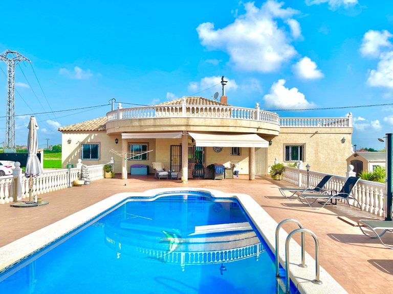 Villa for Sale in Catral, Alicante 8