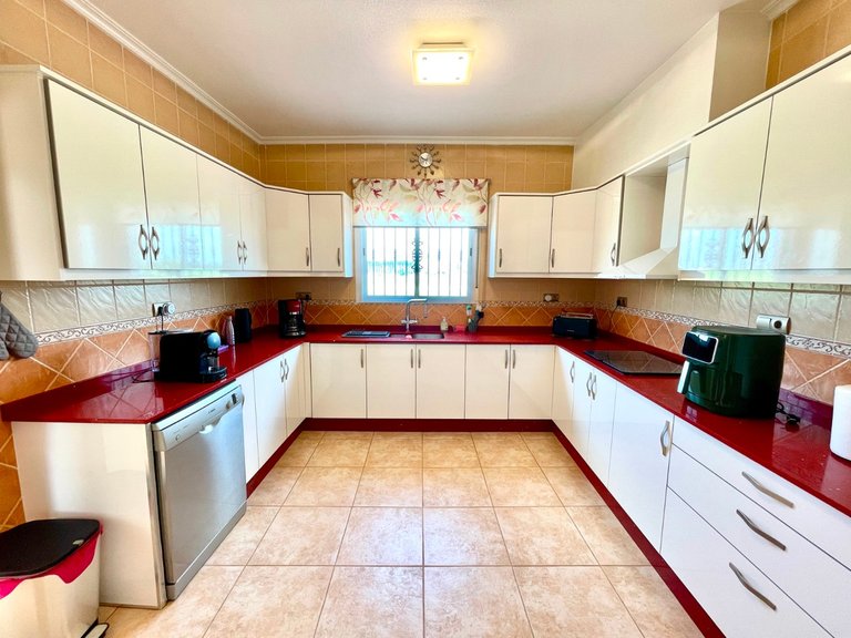 Villa for Sale in Catral, Alicante 25