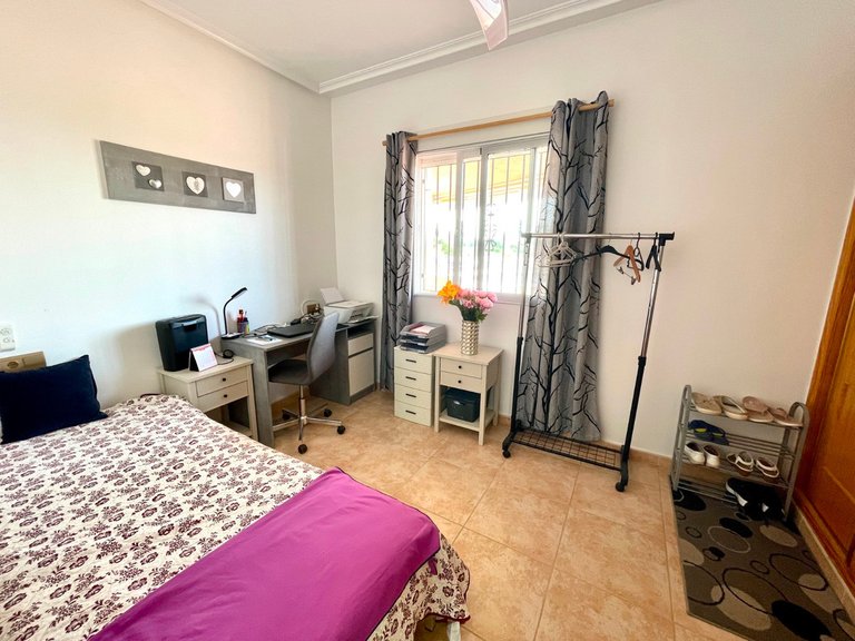 Villa for Sale in Catral, Alicante 32