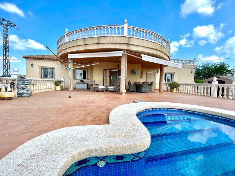 Villa for Sale in Catral, Alicante 39