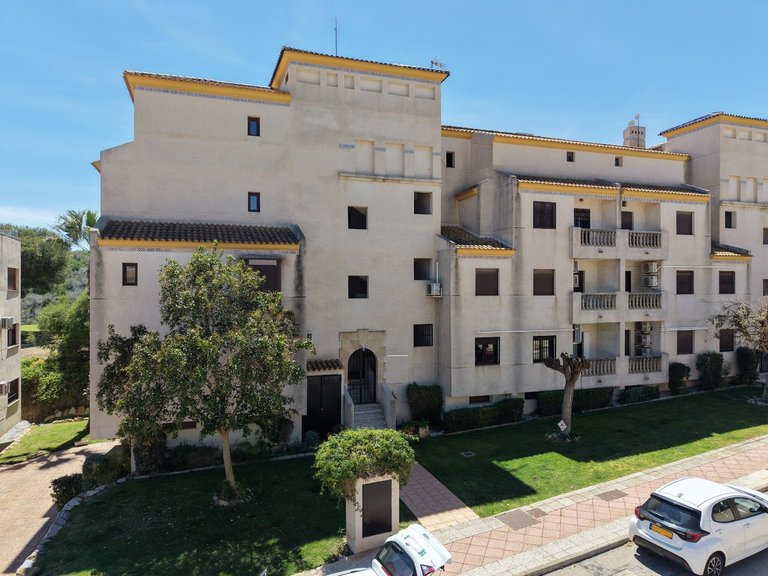 Apartment for Sale in Las Ramblas, Alicante 1