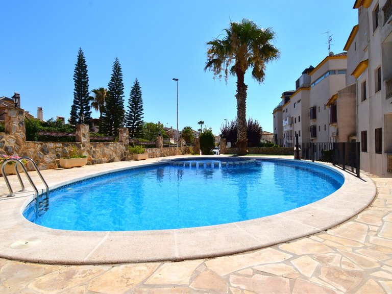 Apartment for Sale in Las Ramblas, Alicante 2