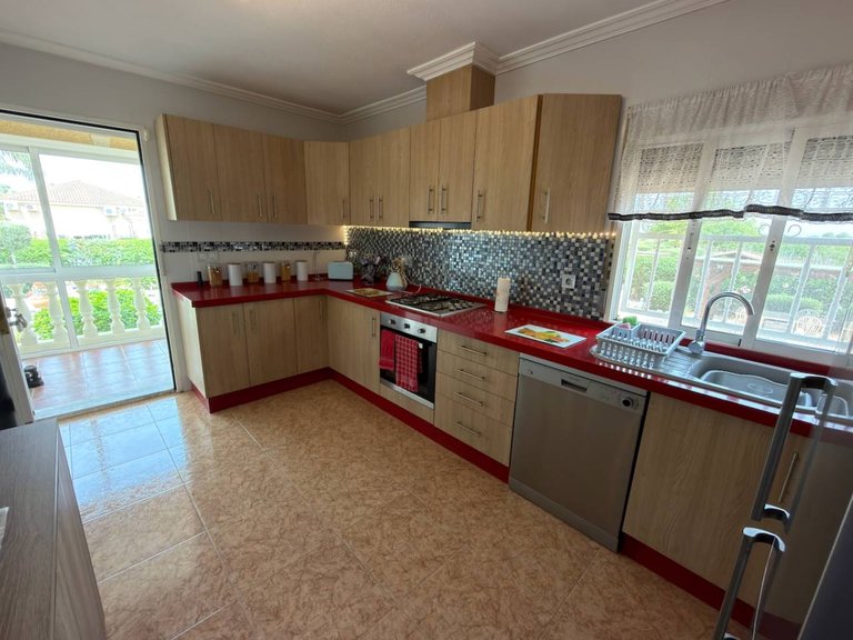 Villa for Sale in Catral, Alicante 4