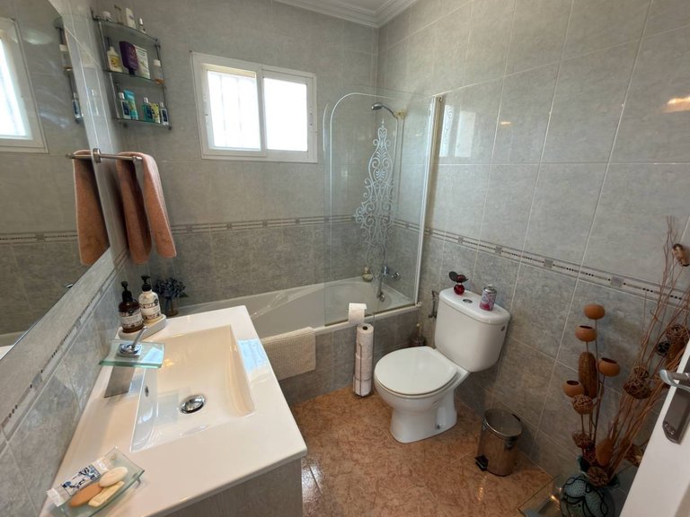 Villa for Sale in Catral, Alicante 10